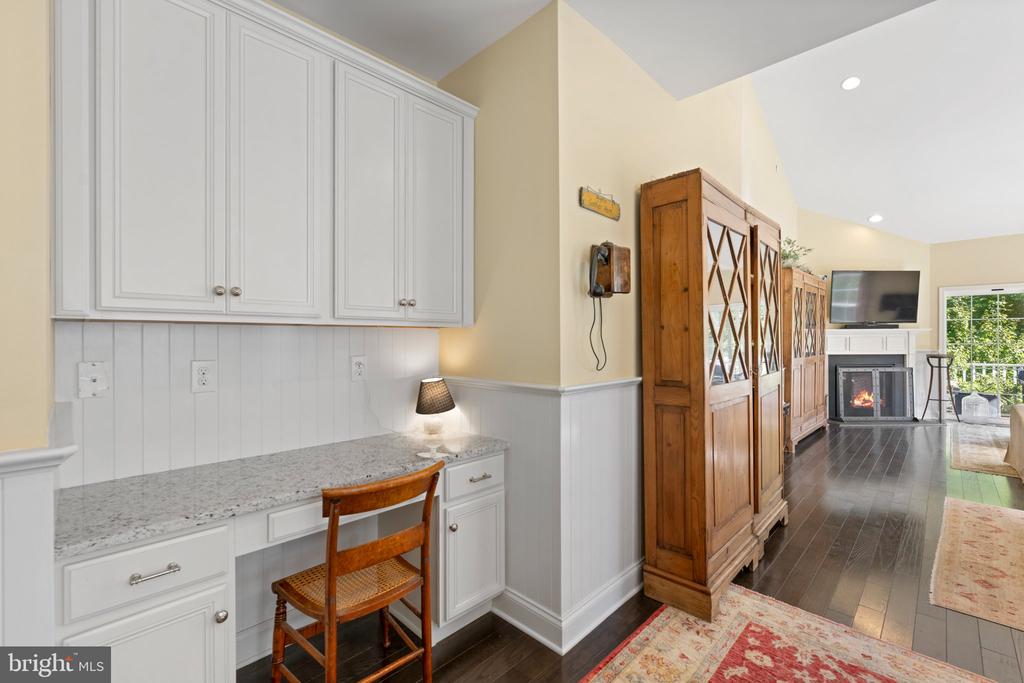 3555 MUIRWOOD DRIVE