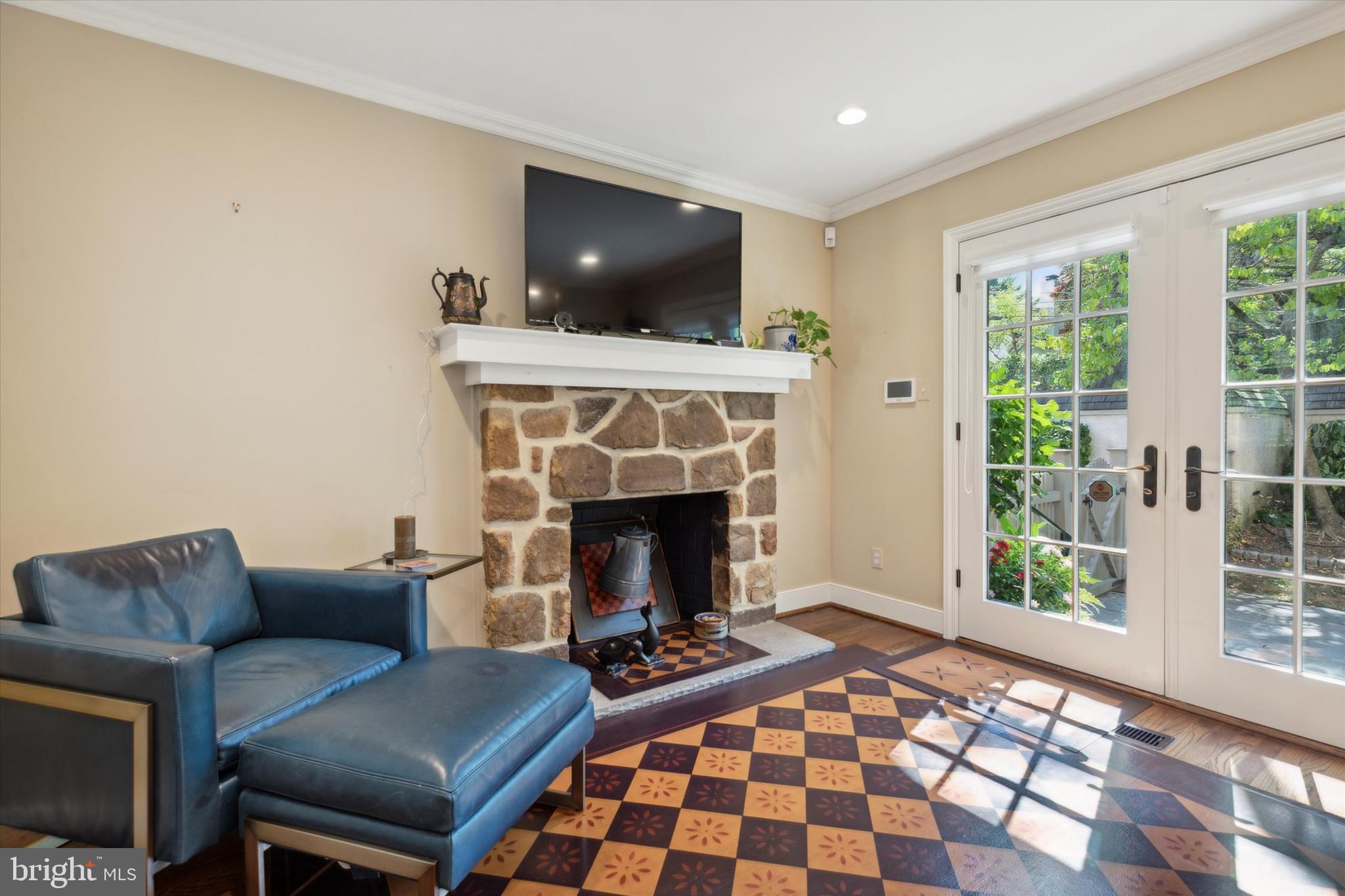 369 RIGHTERS MILL ROAD