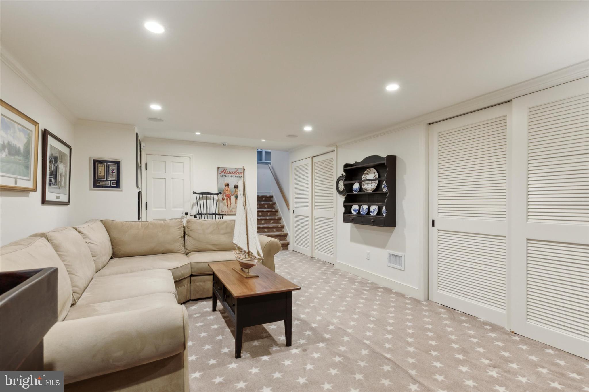 369 RIGHTERS MILL ROAD