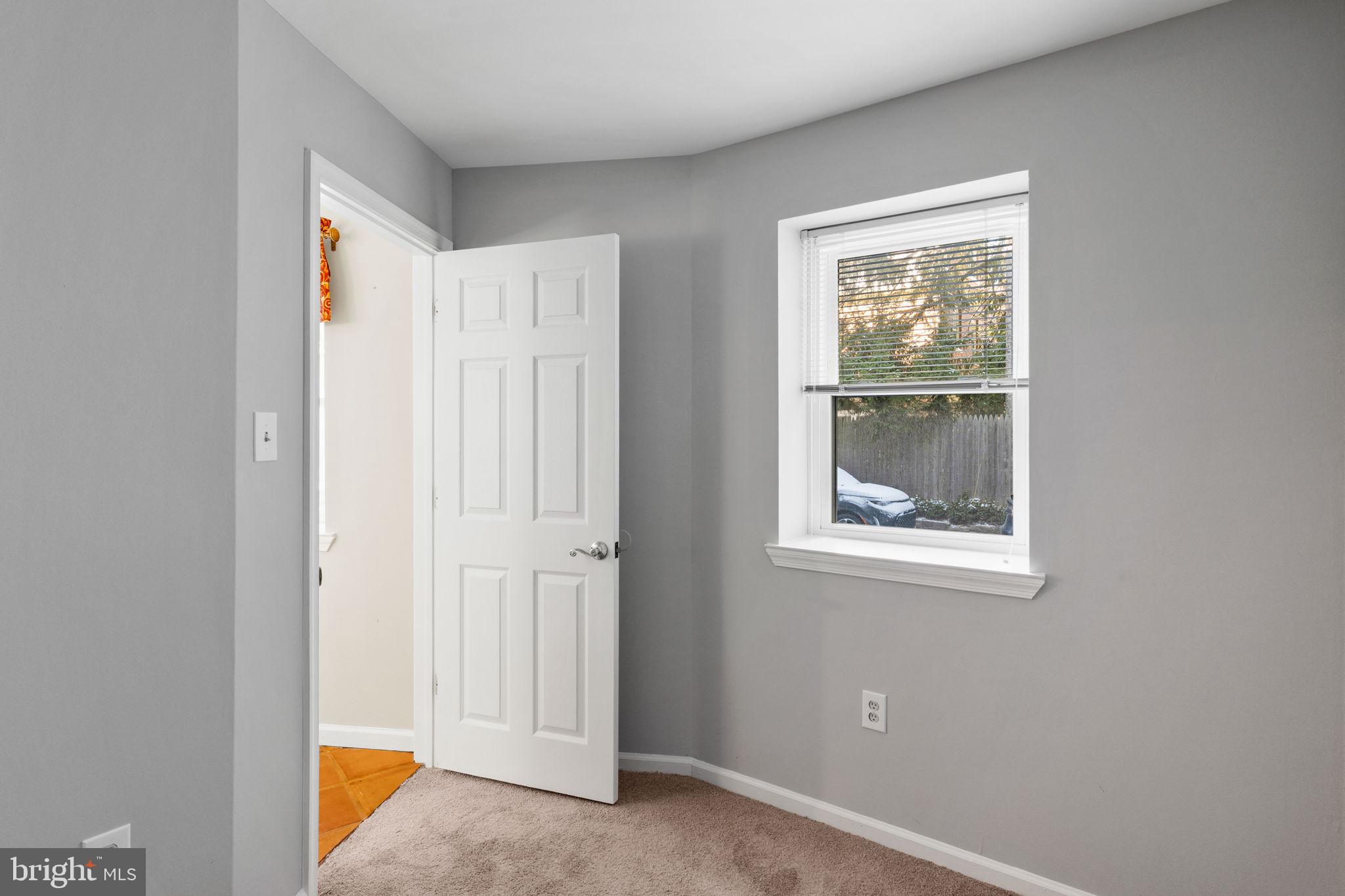 237 MONTGOMERY AVENUE 1-L