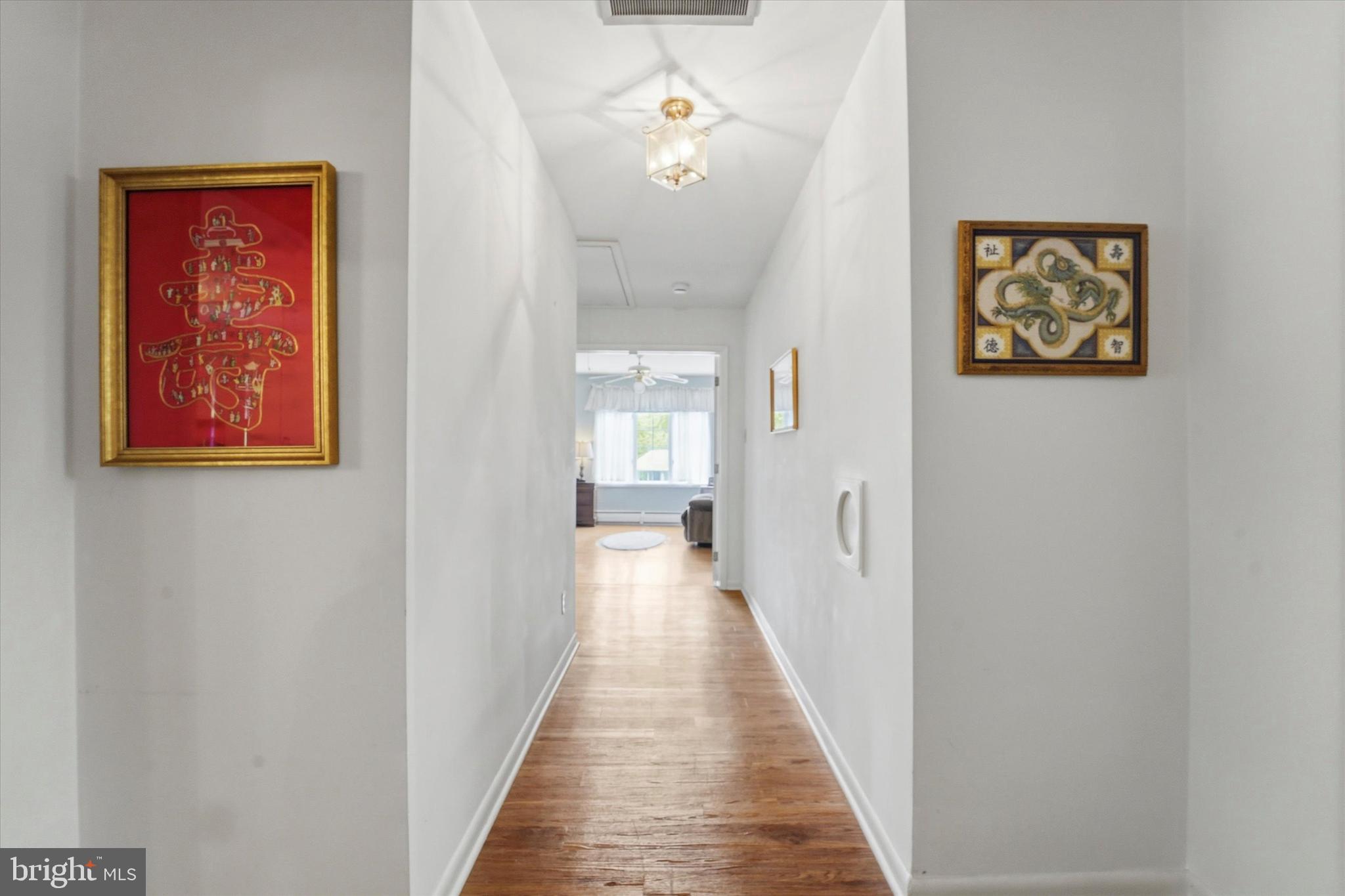 1811 SHARON ROAD
