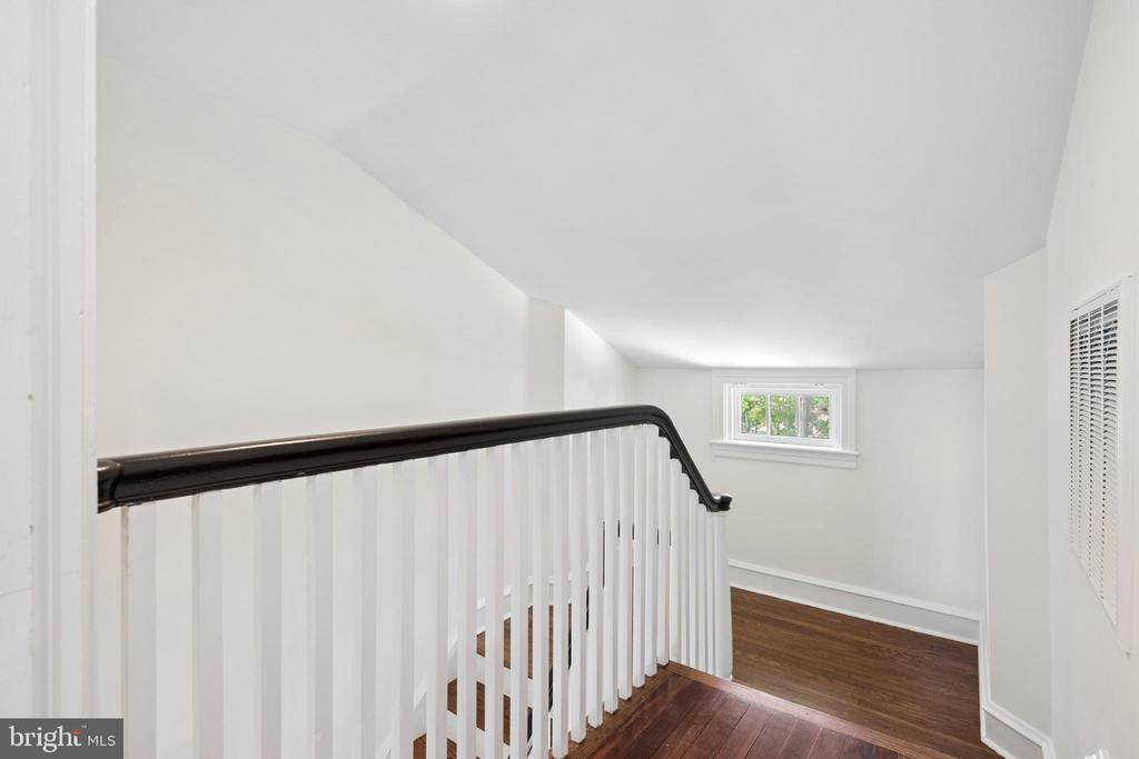 405 WYNMERE ROAD