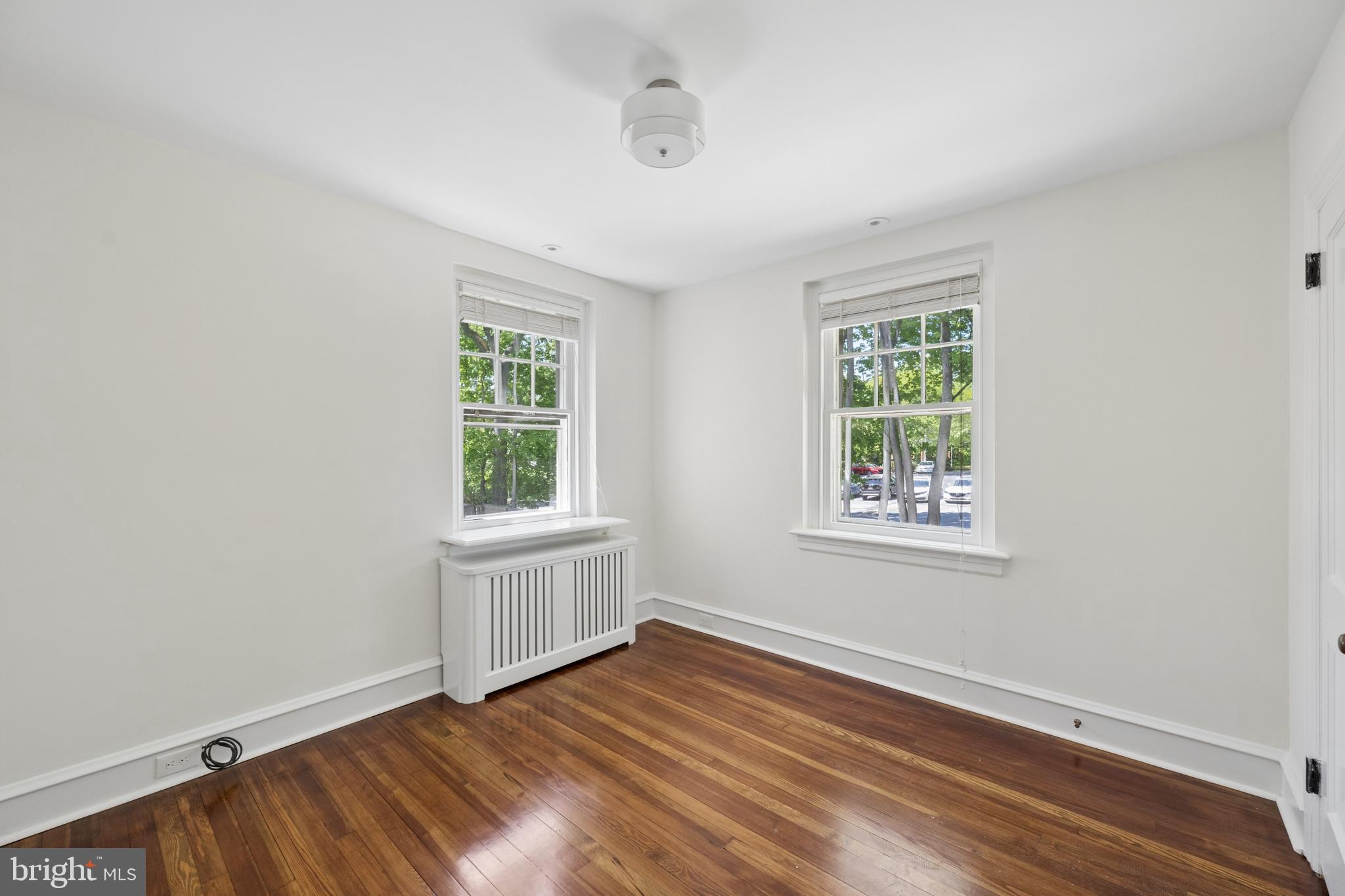 405 WYNMERE ROAD
