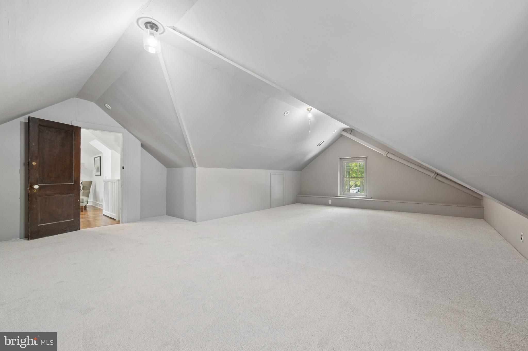 405 WYNMERE ROAD