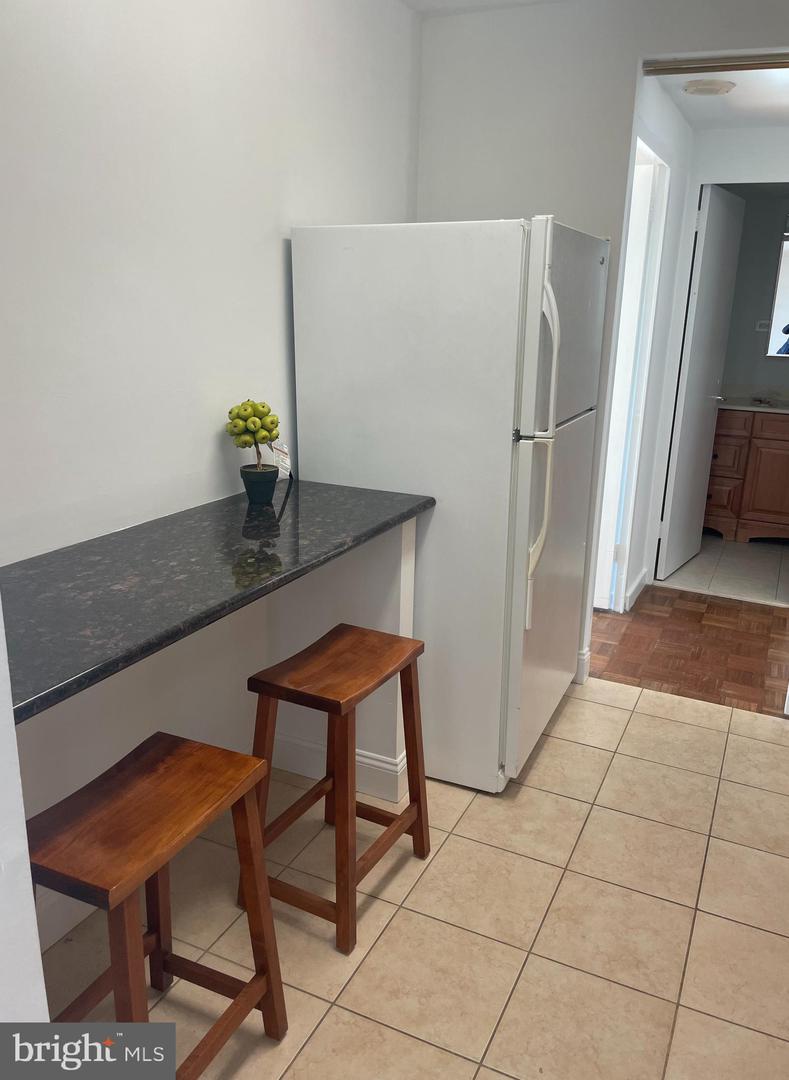 604-36 S Washington Sq #905