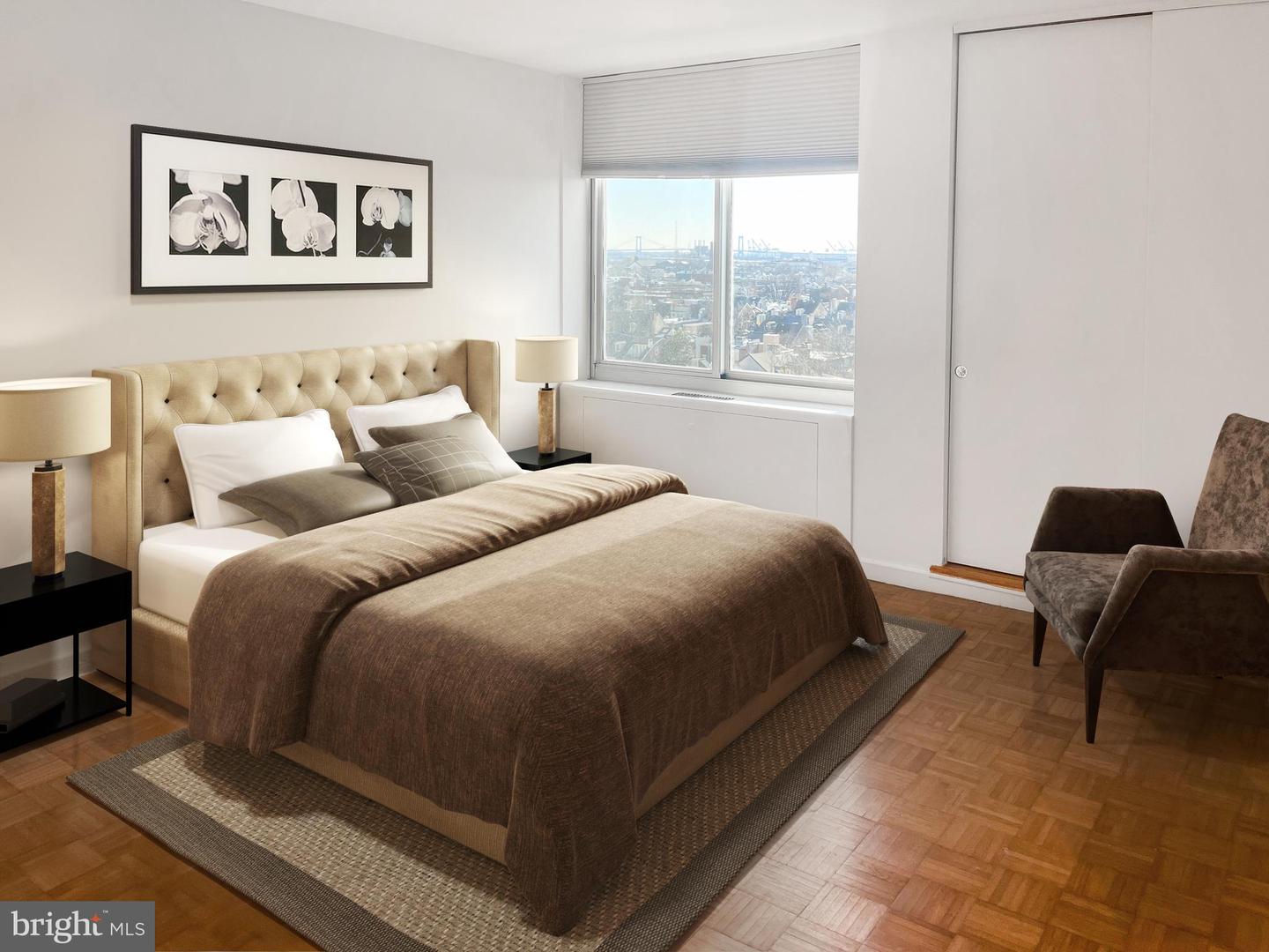 604-36 S Washington Sq #905