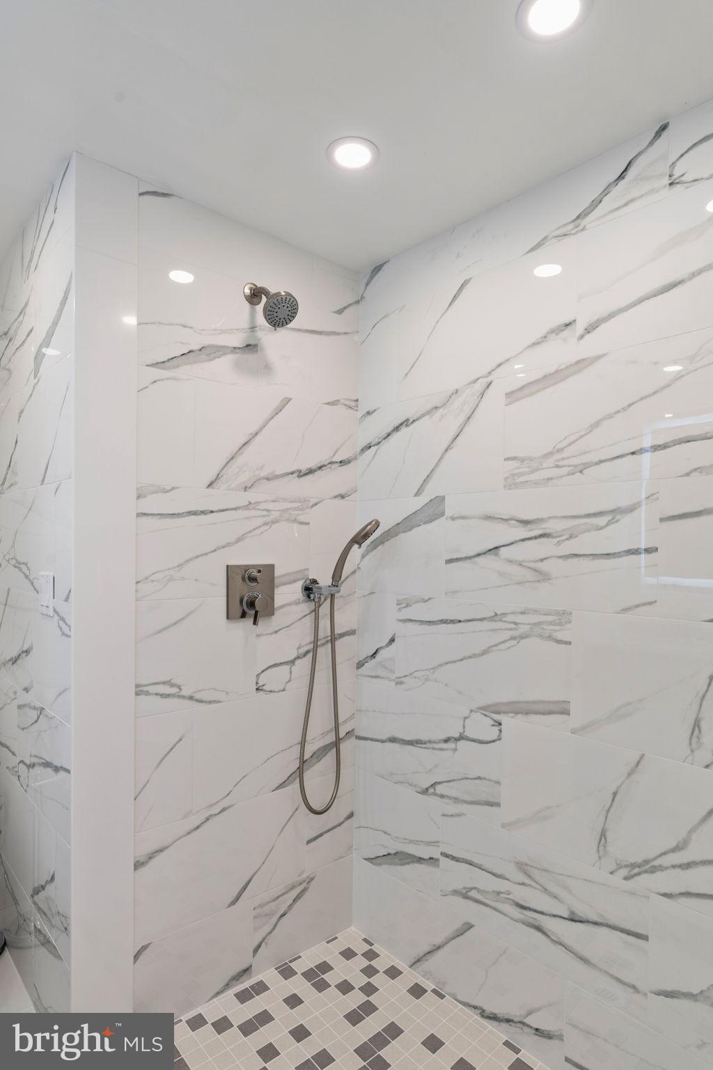 2036 RITTENHOUSE SQUARE