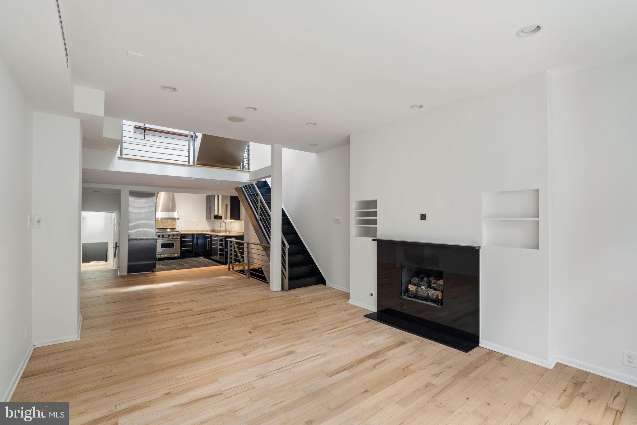 2036 RITTENHOUSE SQUARE