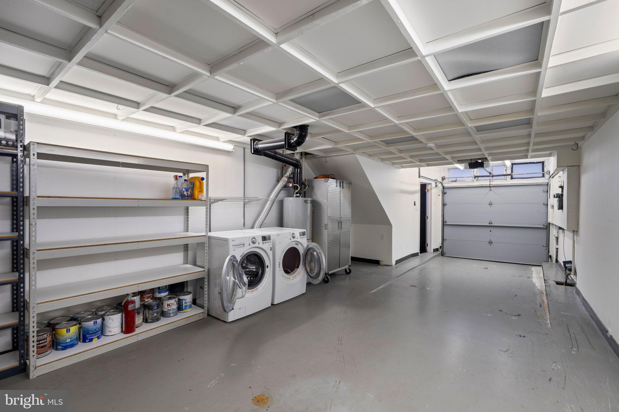 2036 RITTENHOUSE SQUARE