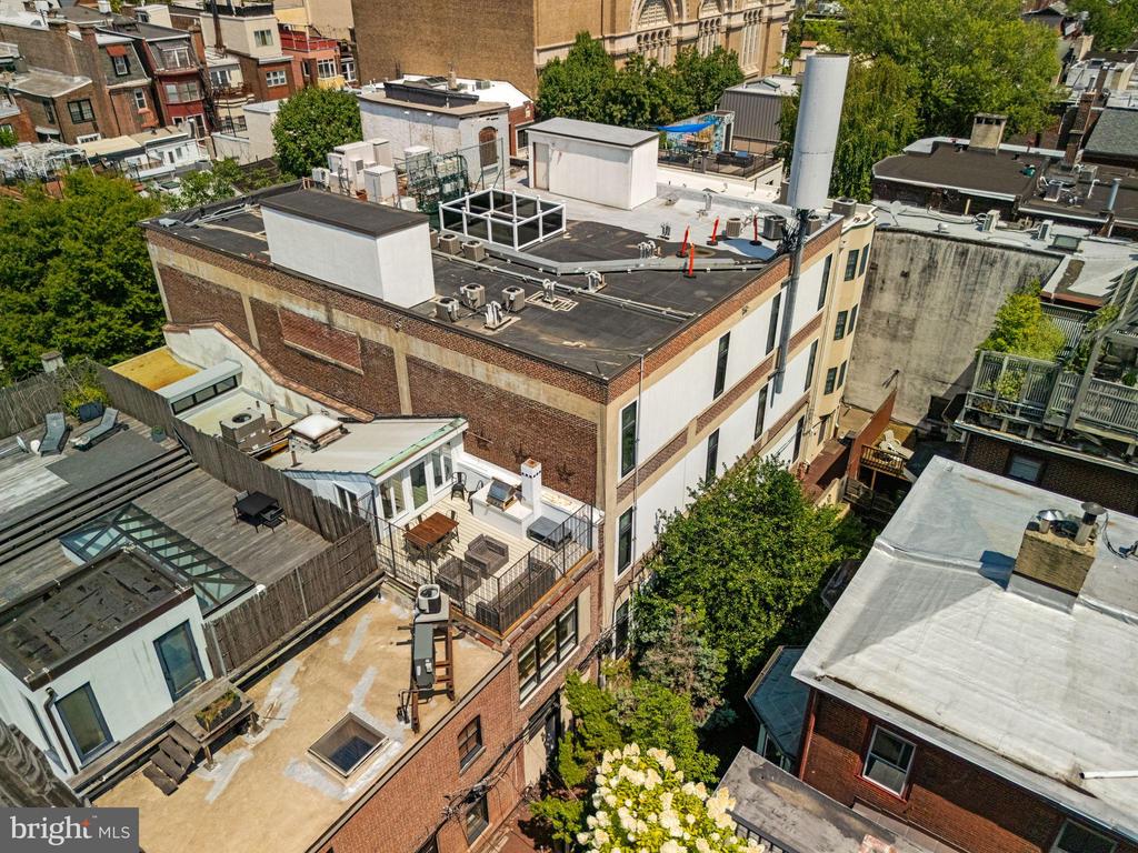 2036 RITTENHOUSE SQUARE