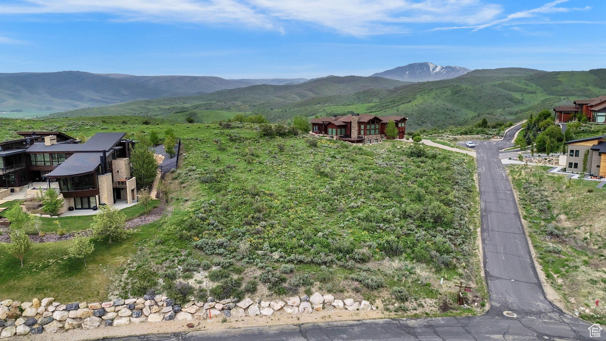 1644 S HIGH PLAINS RD Unit: 9