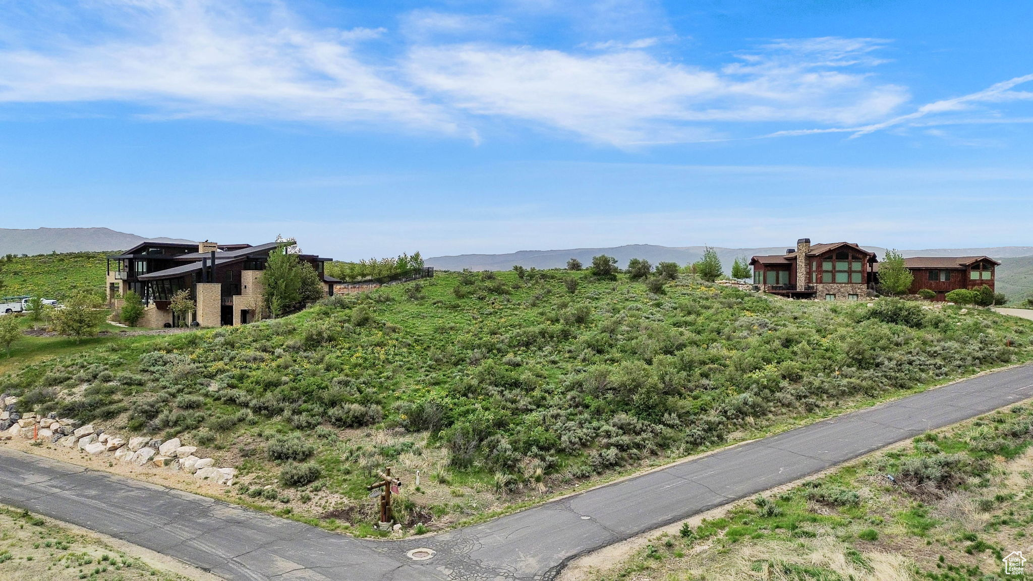 1644 S HIGH PLAINS RD Unit: 9