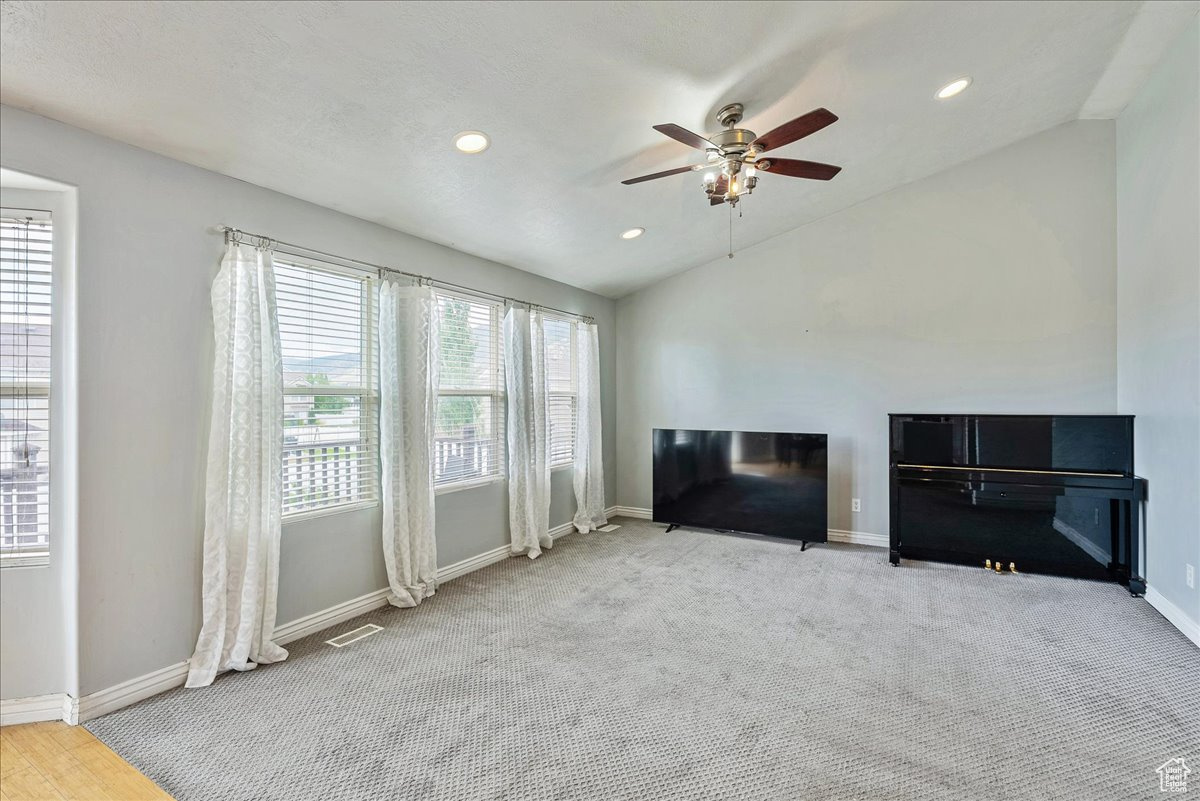 1684 FARM MEADOW RD