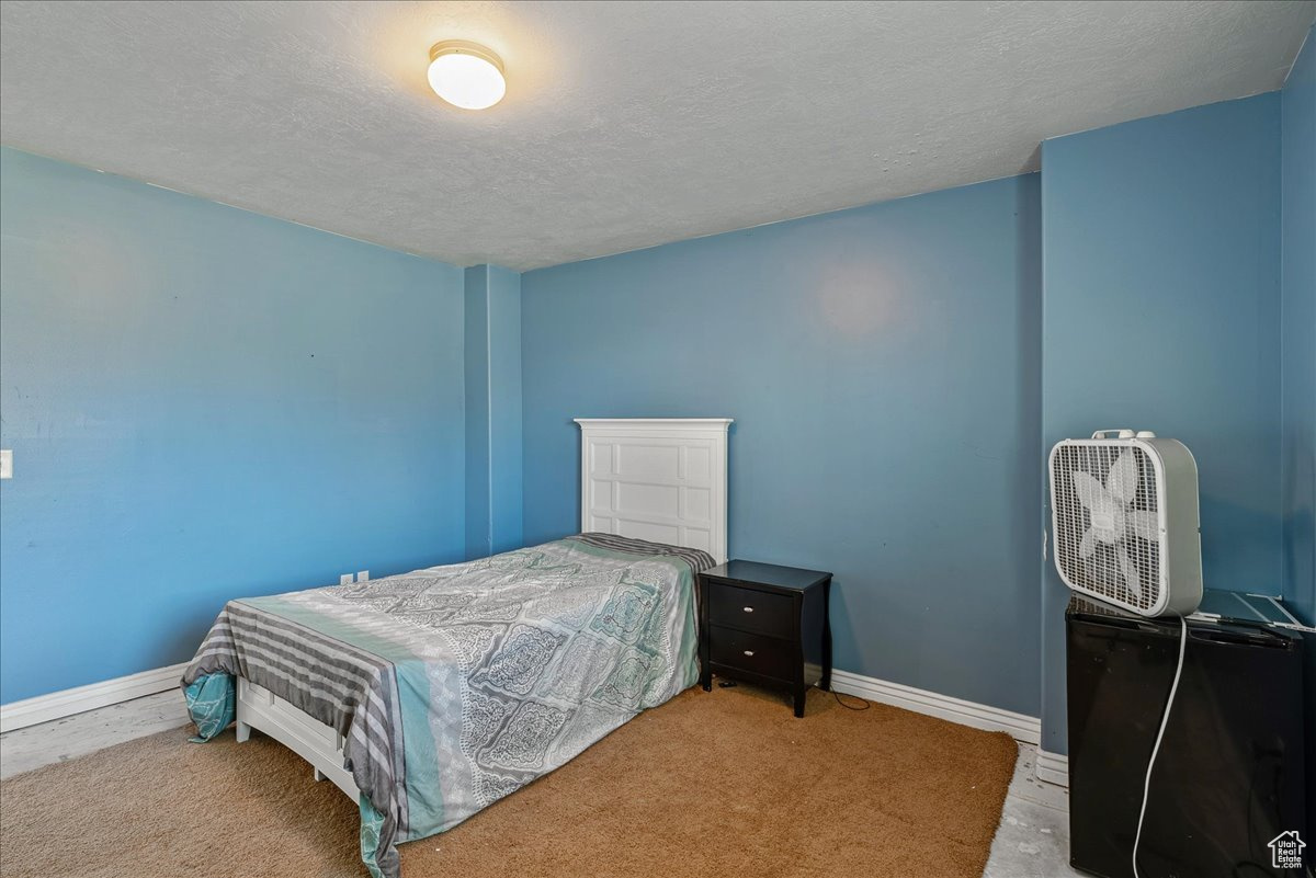 1684 FARM MEADOW RD