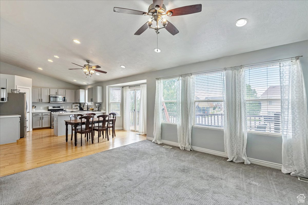 1684 FARM MEADOW RD
