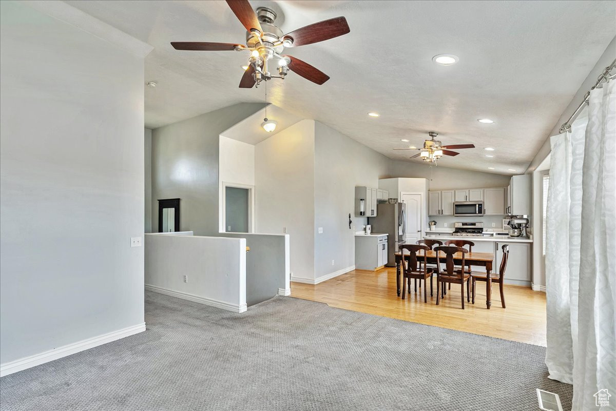 1684 FARM MEADOW RD