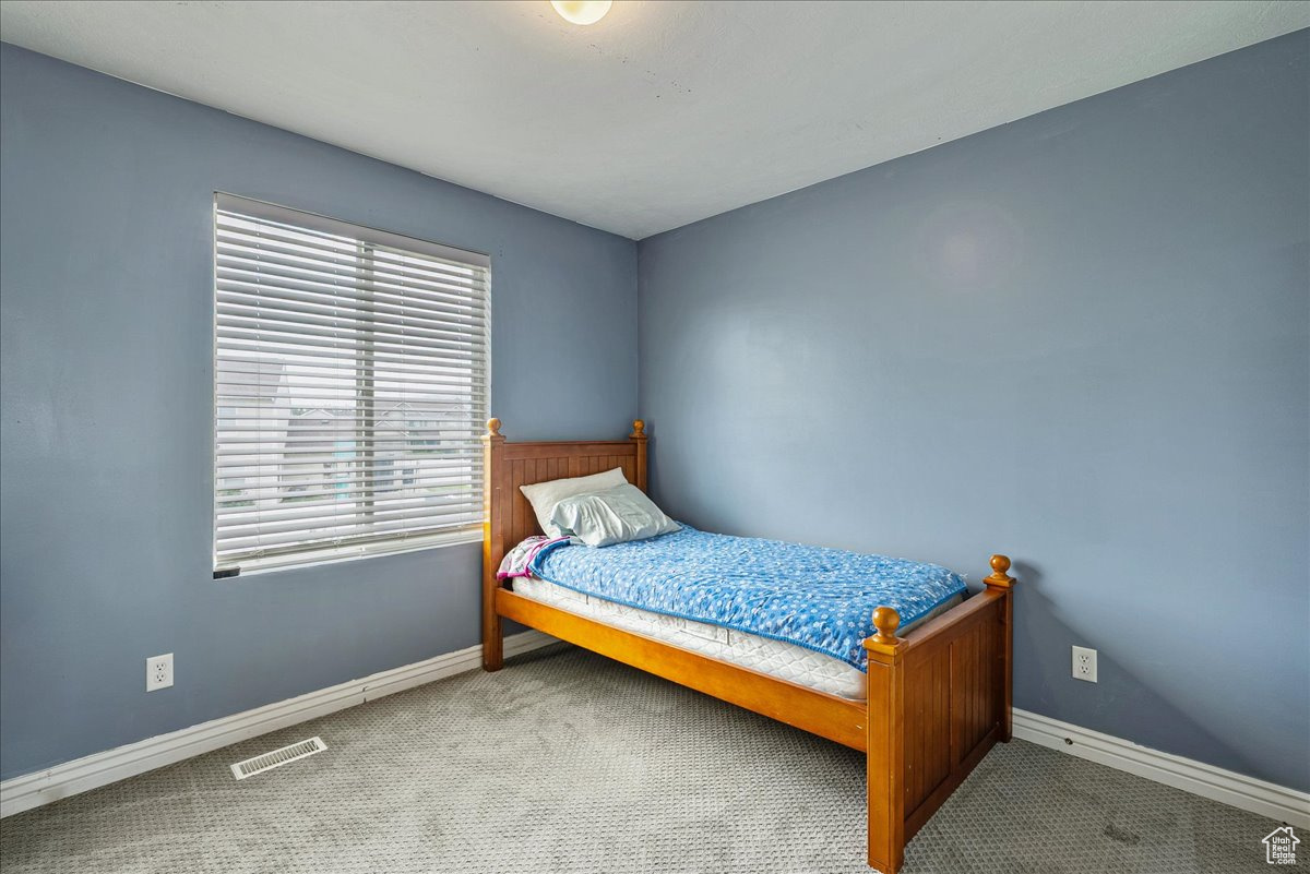 1684 FARM MEADOW RD