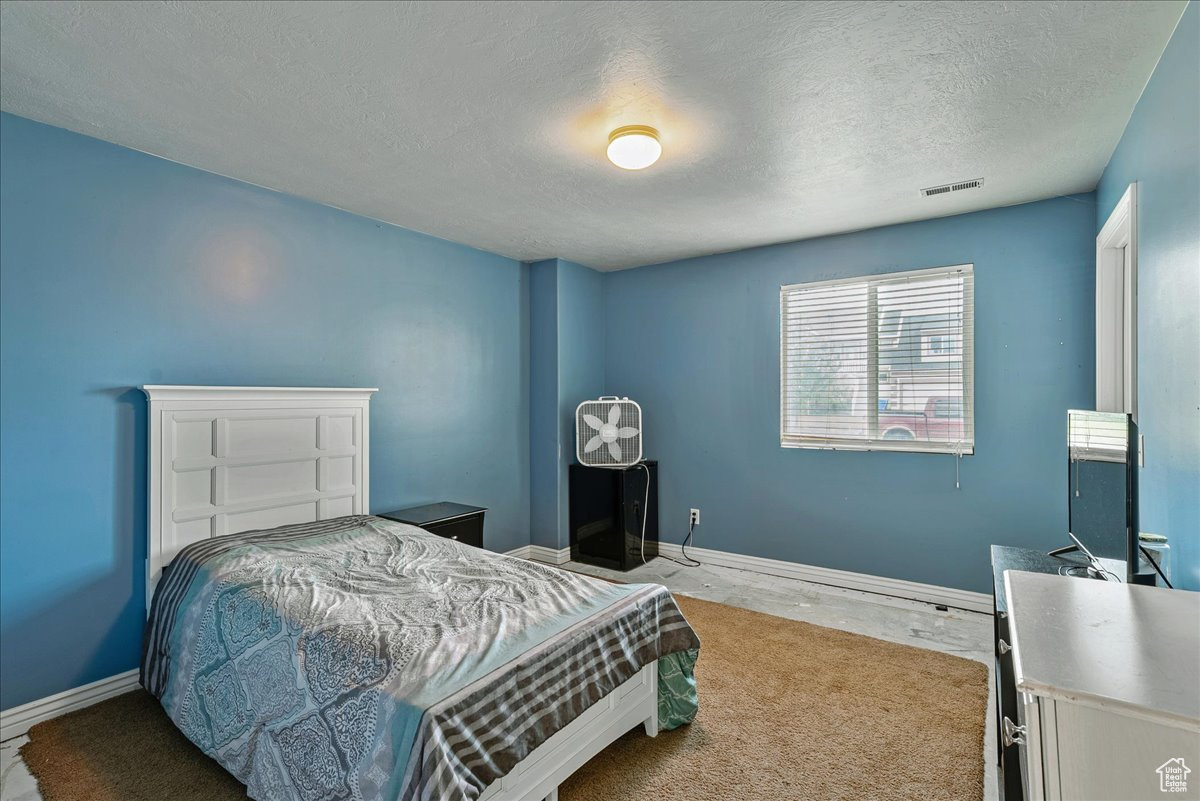 1684 FARM MEADOW RD