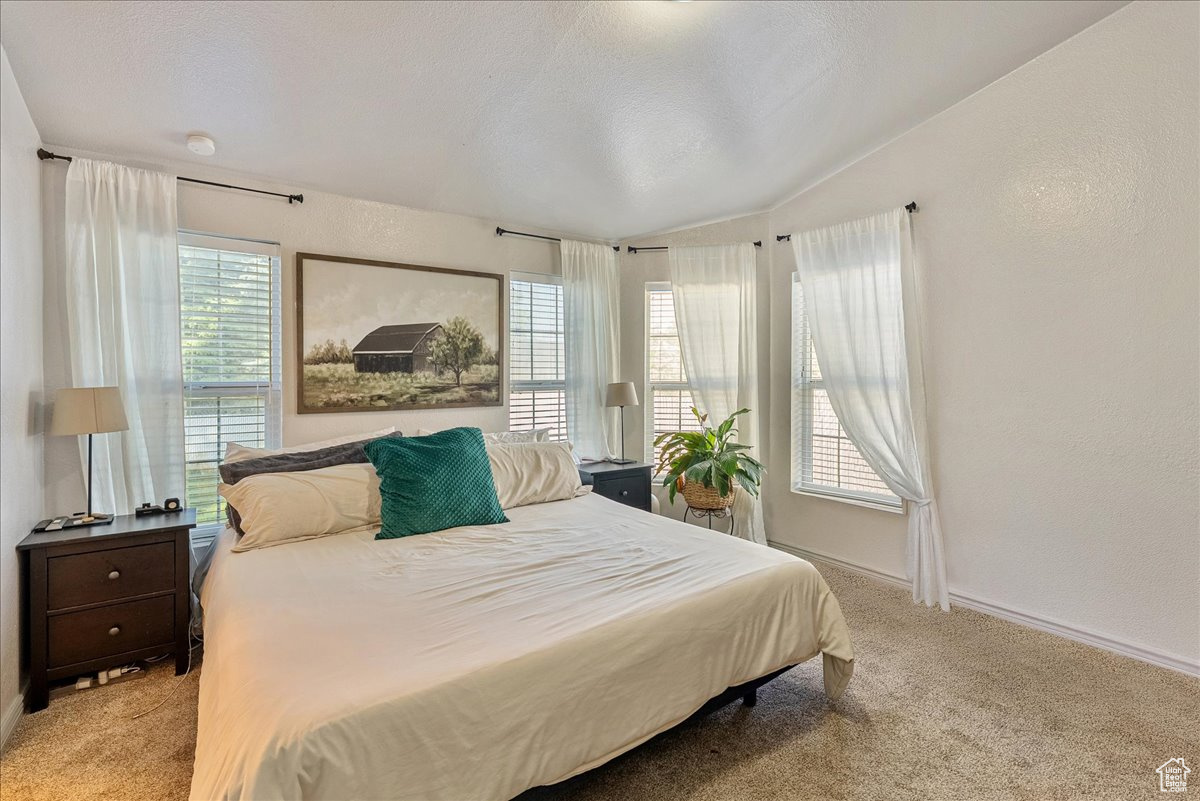 1687 KYLEE LN
