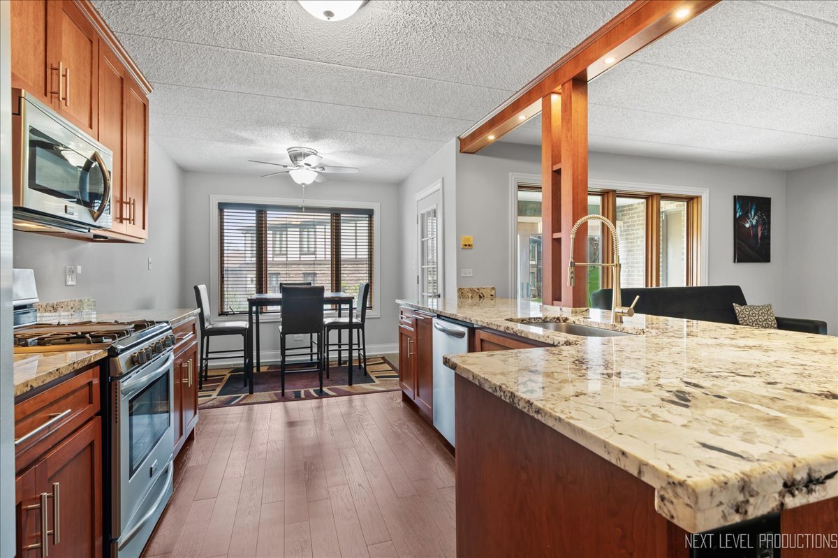 9816 Mill Drive Unit: E1