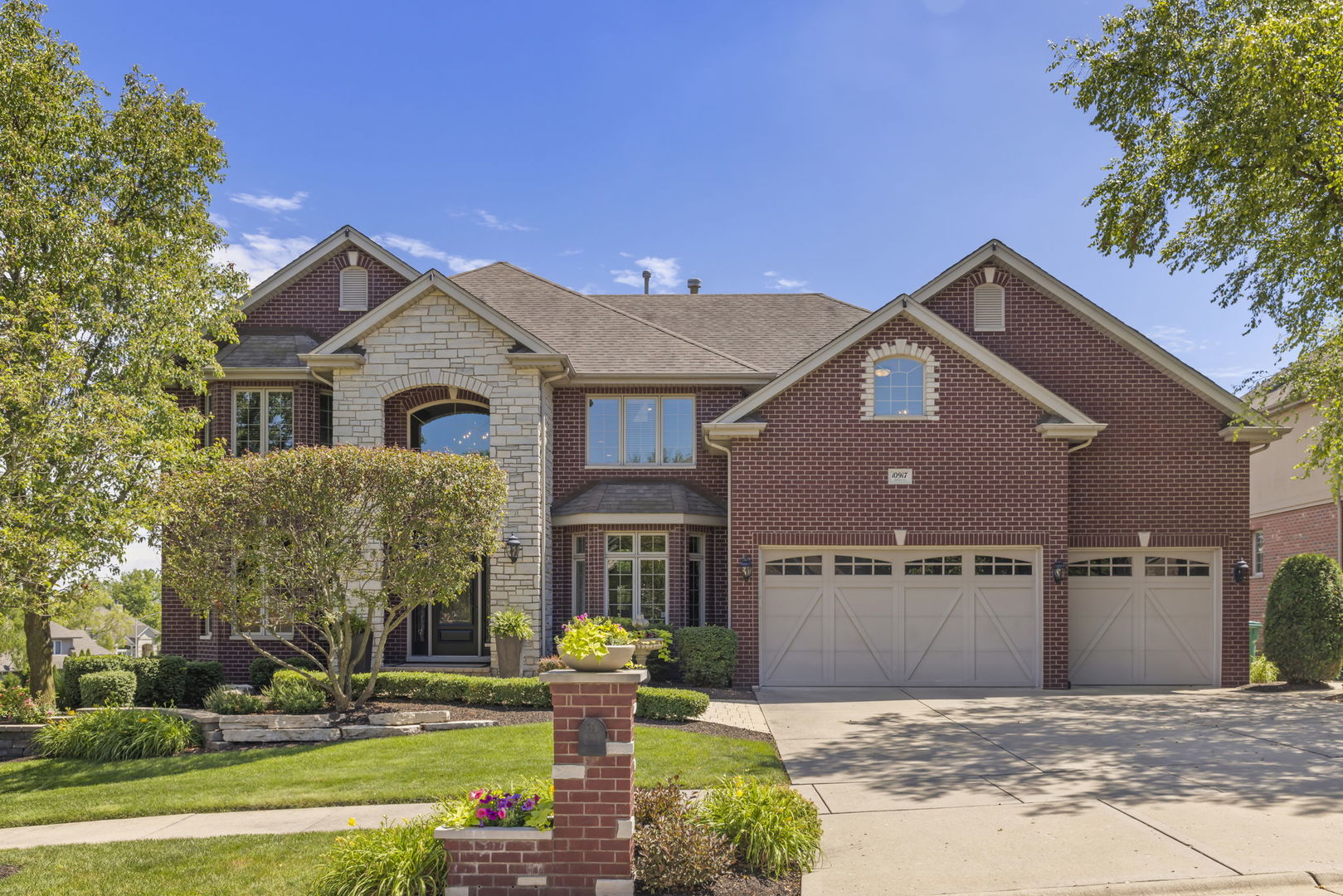 10917 Jillian Ct