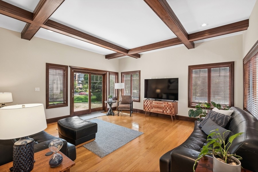 8751 W 140th Street