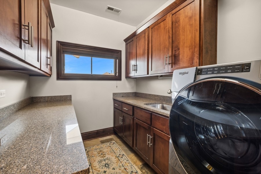 8751 W 140th Street