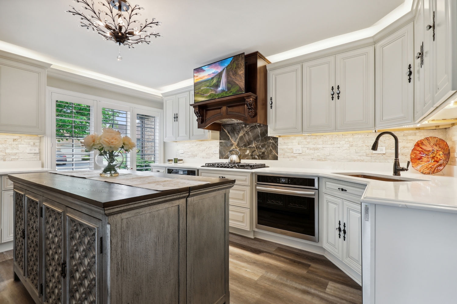 10508 Golf Road