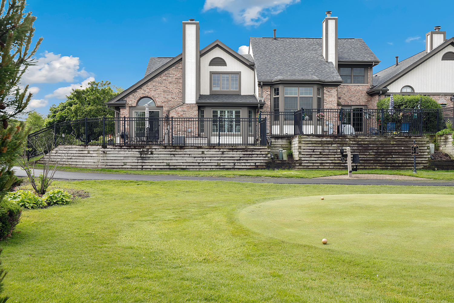 10508 Golf Road