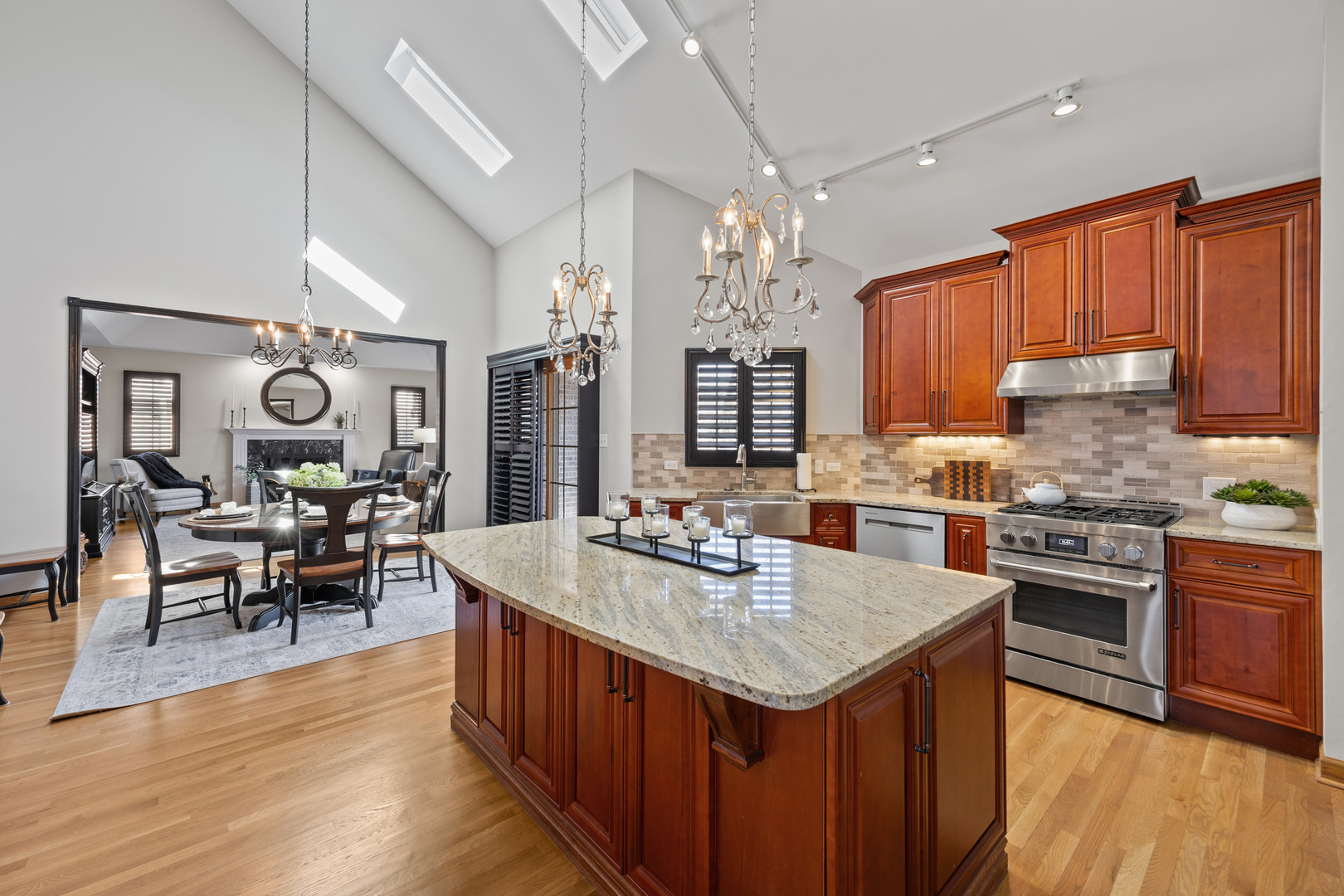 17131 Warbler Lane