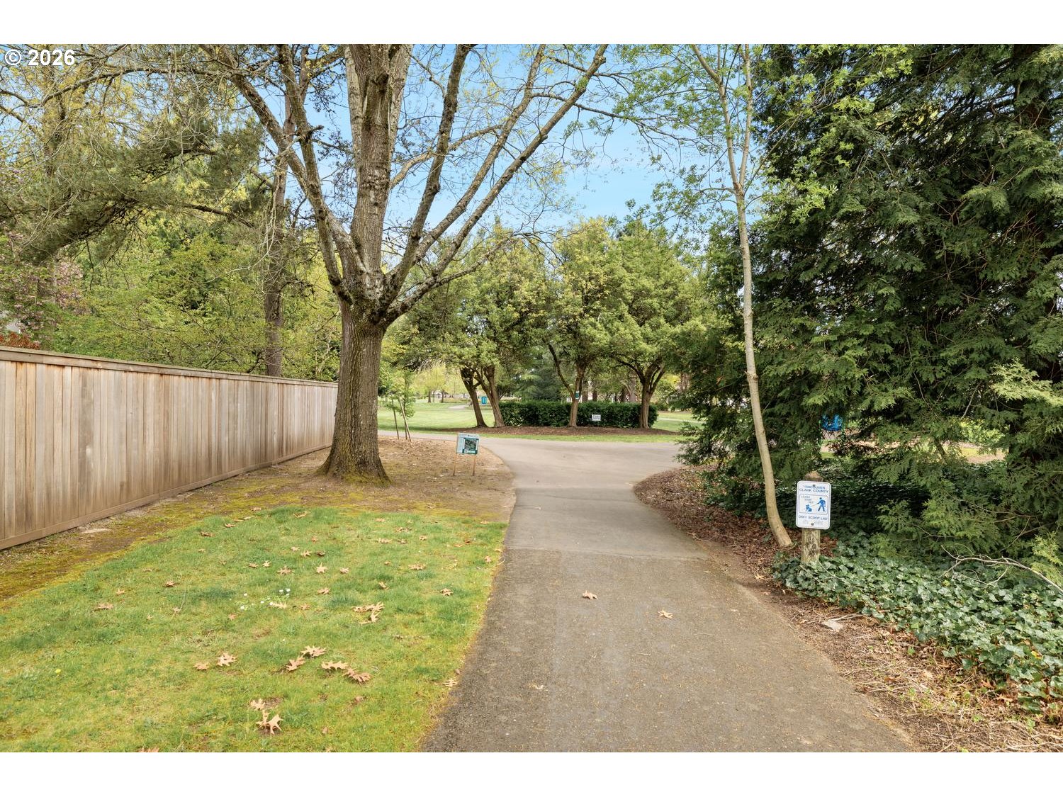 2016 SE 158TH LOOP