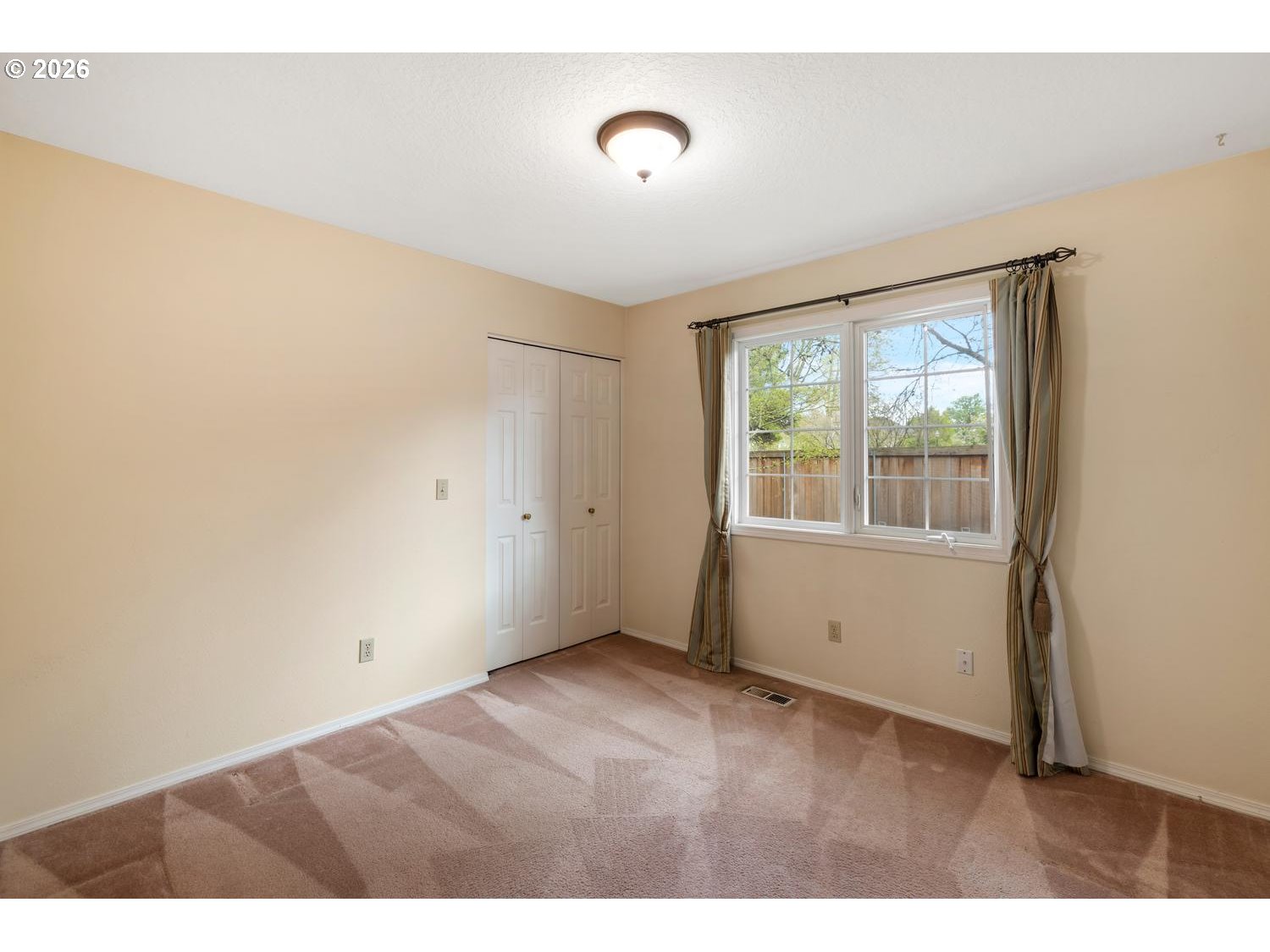 2016 SE 158TH LOOP