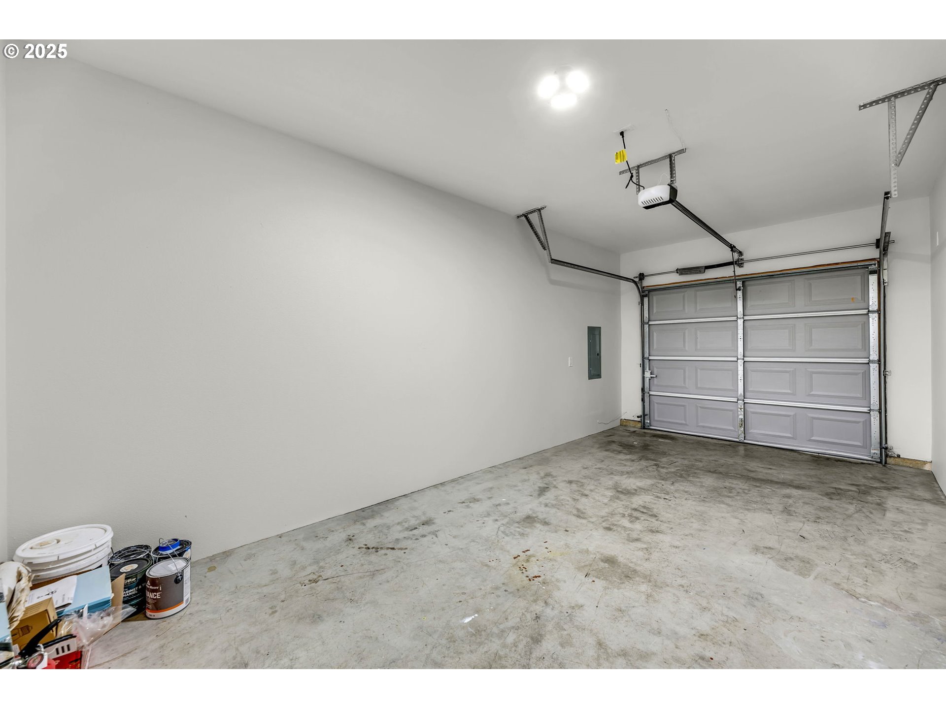 3707 NE MINNEHAHA ST