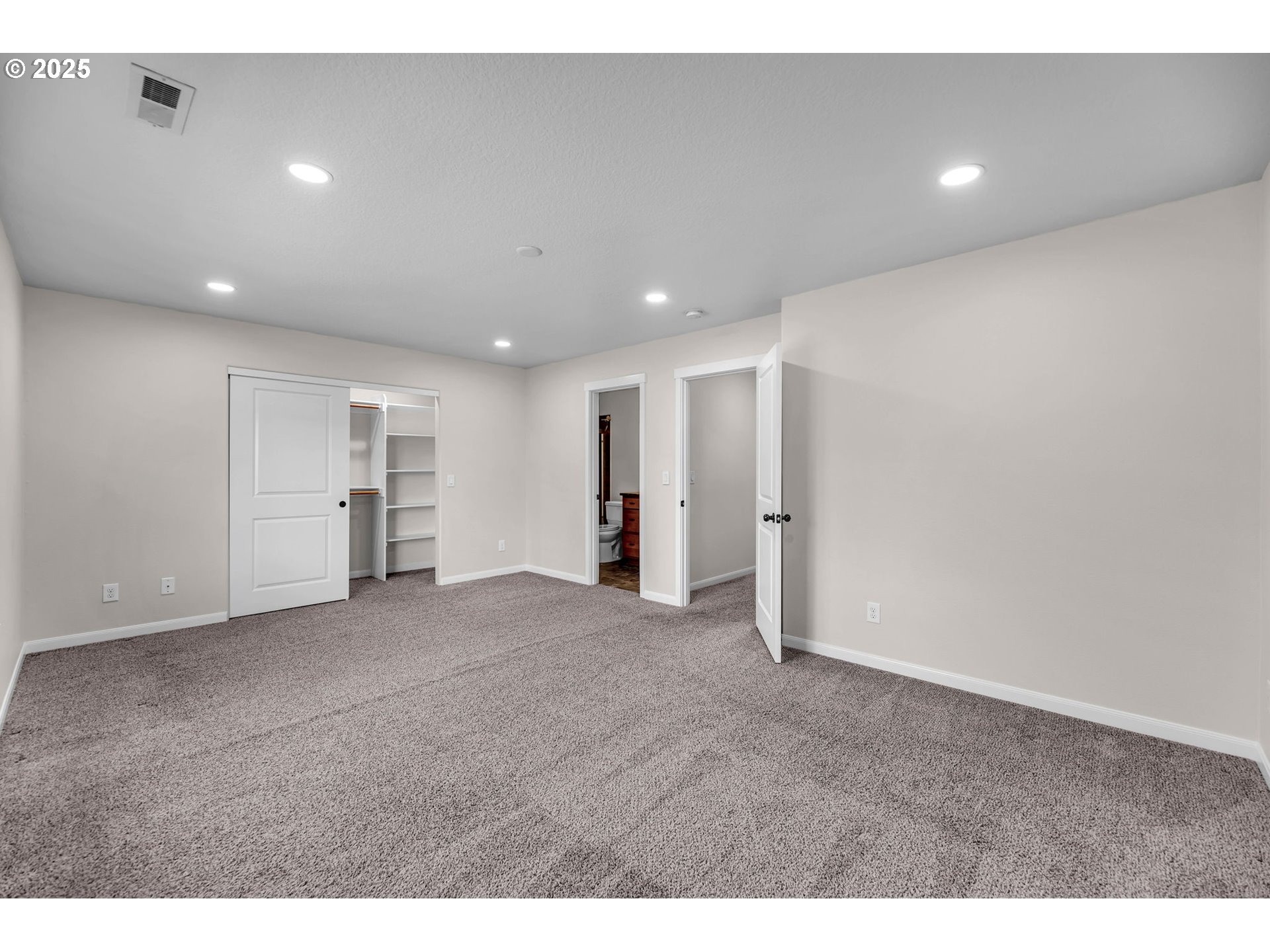 3707 NE MINNEHAHA ST