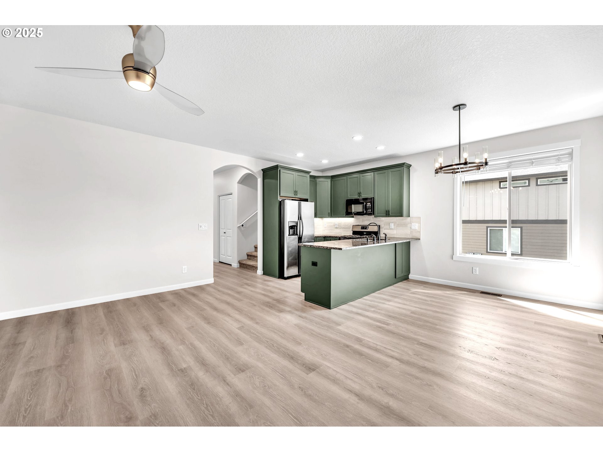 3707 NE MINNEHAHA ST