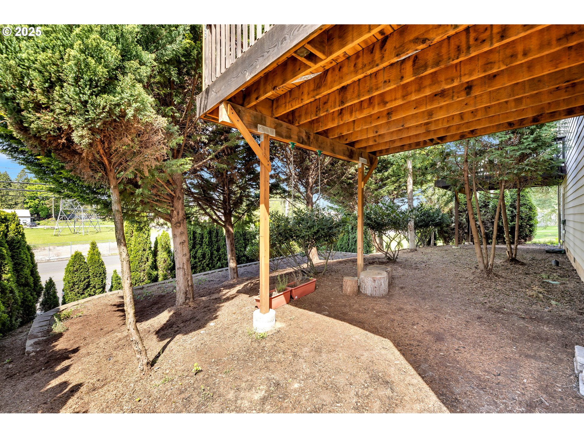 3707 NE MINNEHAHA ST