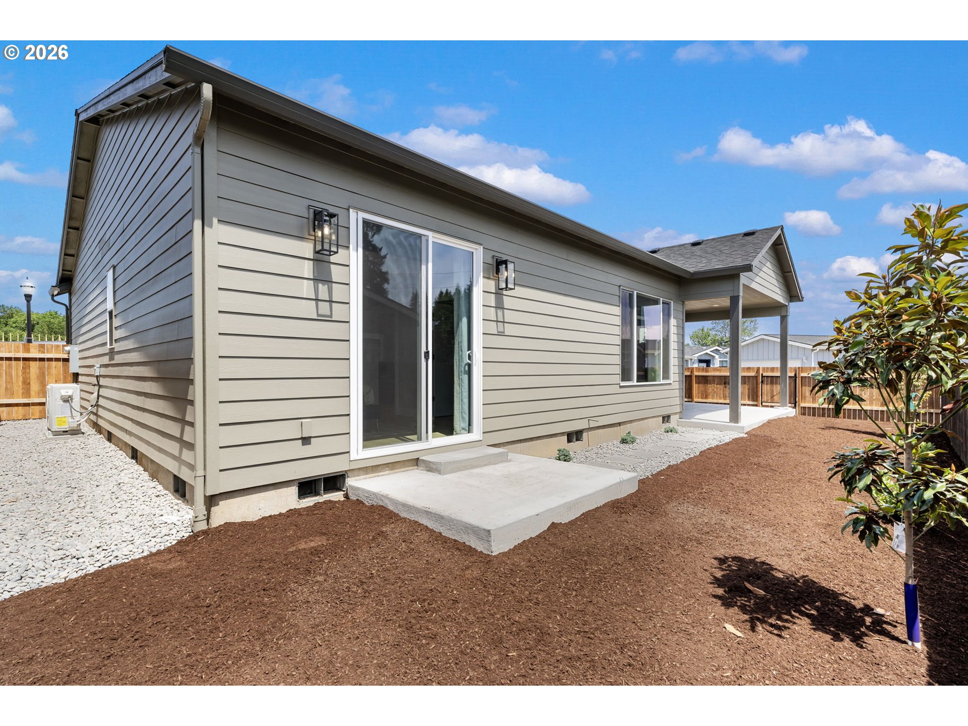 17007 NE 95TH CIR