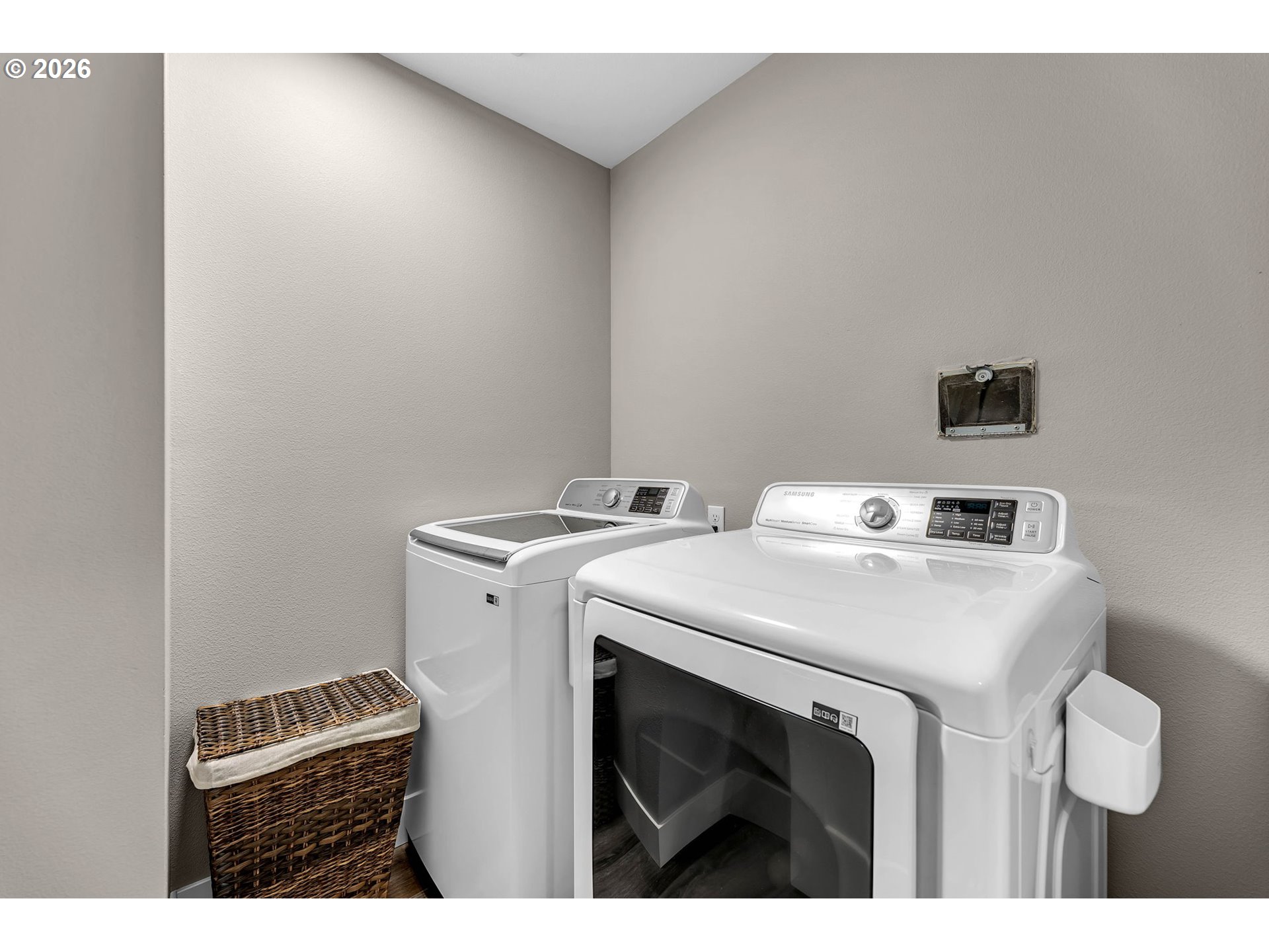 3611 NE MINNEHAHA ST