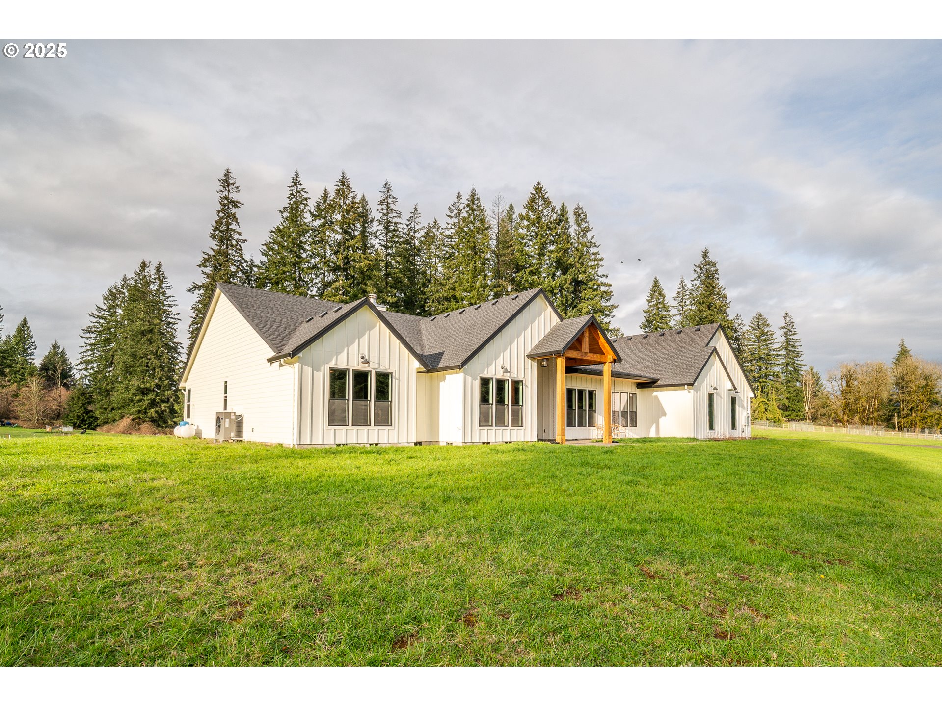 13712 NE GRANTHAM RD