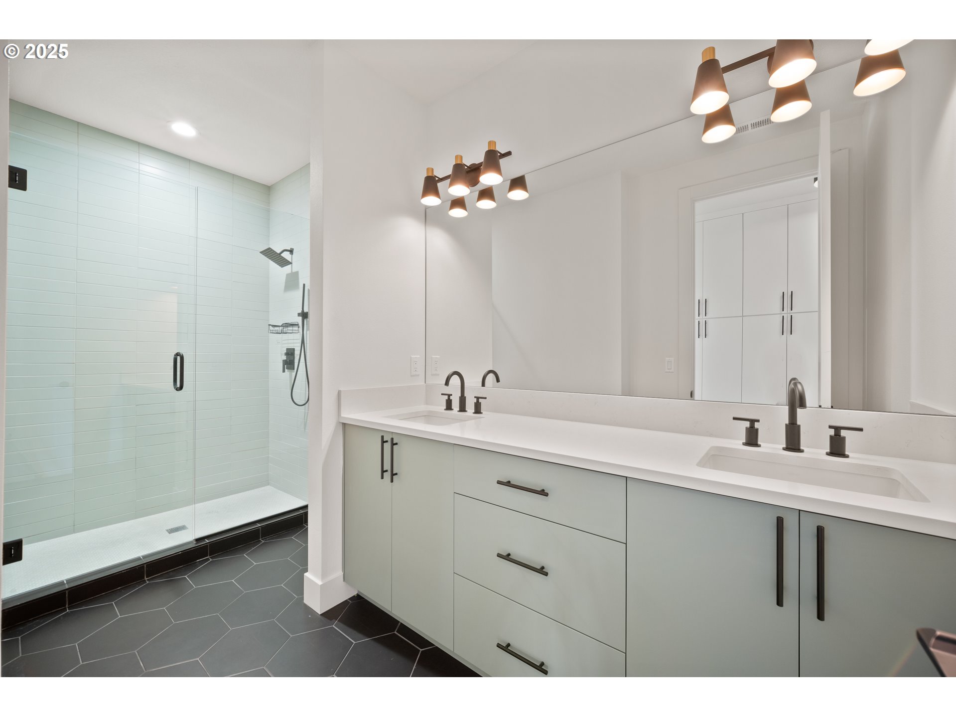 13712 NE GRANTHAM RD