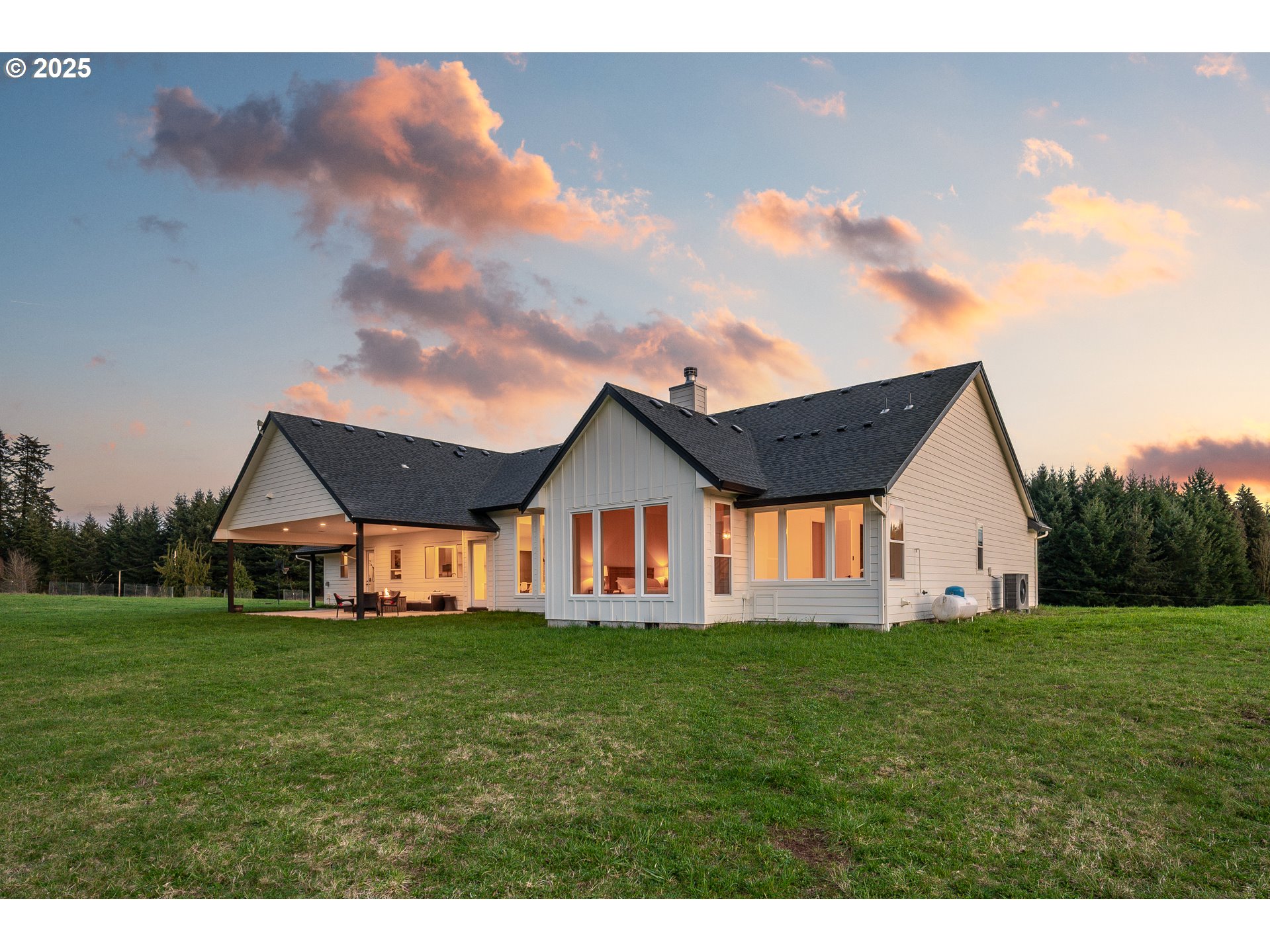 13712 NE GRANTHAM RD