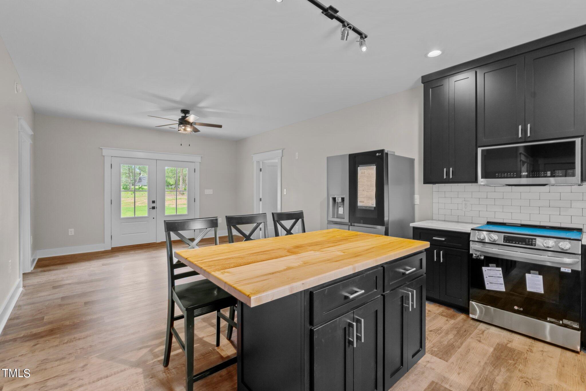 6578 River Road