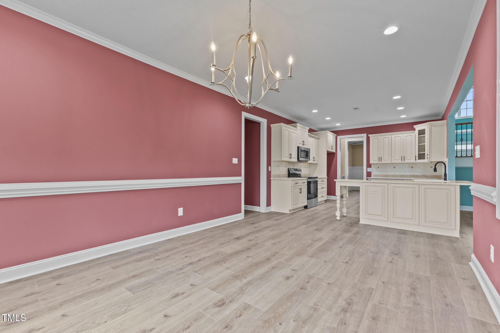 6352 River Road