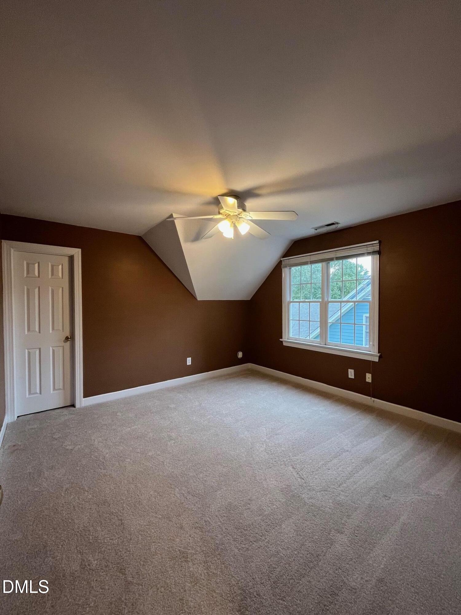 104 Crossway Lane