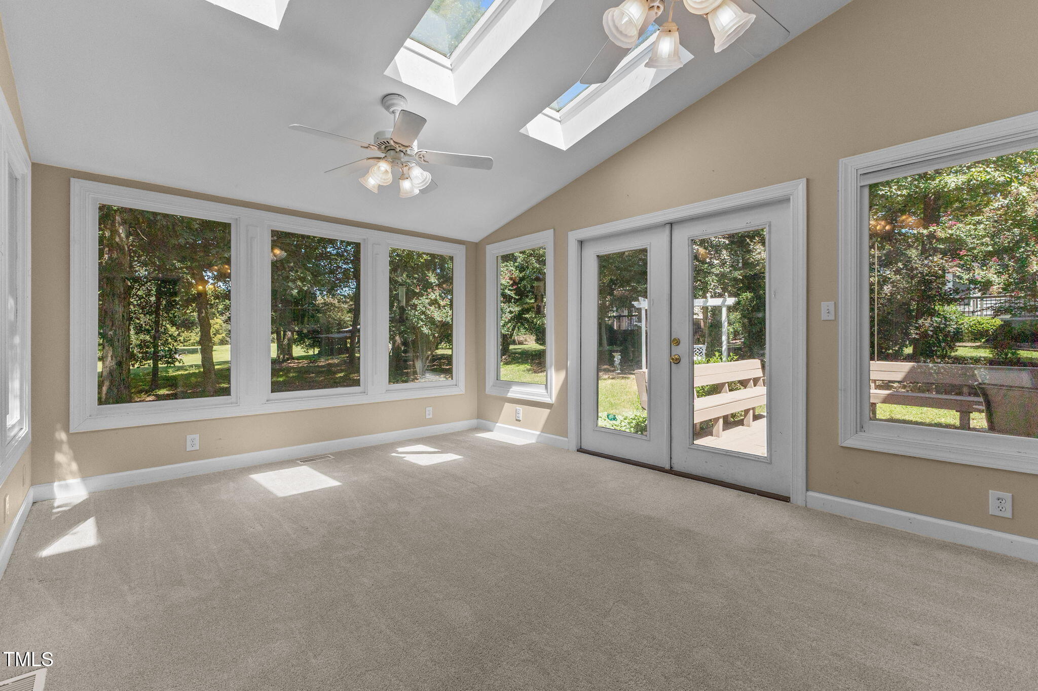 104 Crossway Lane