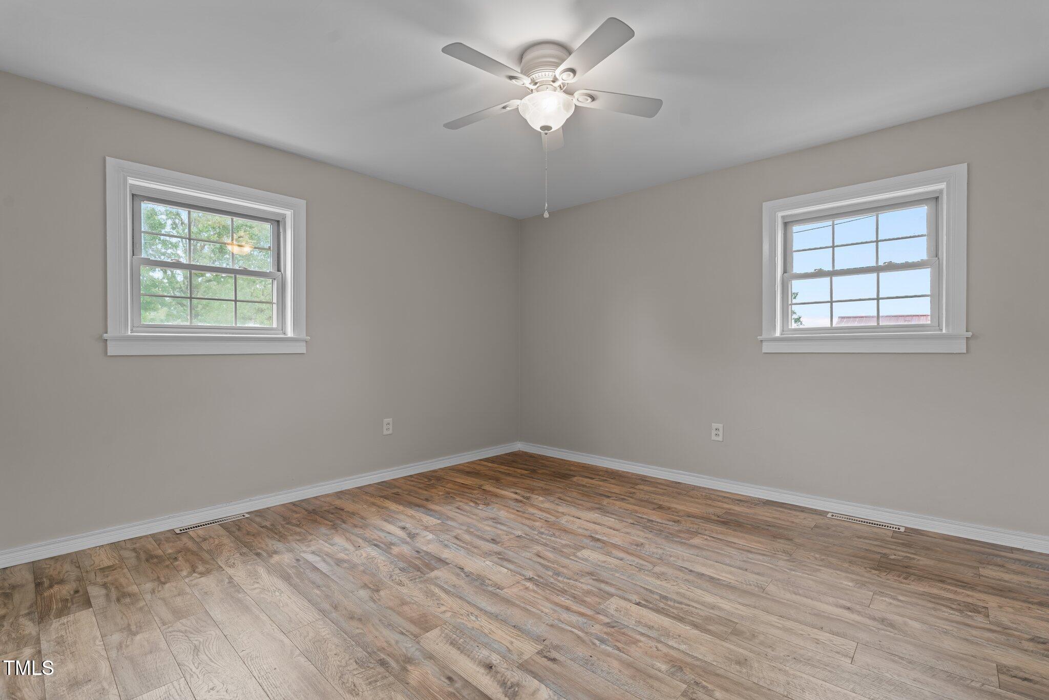 305 W Old Road