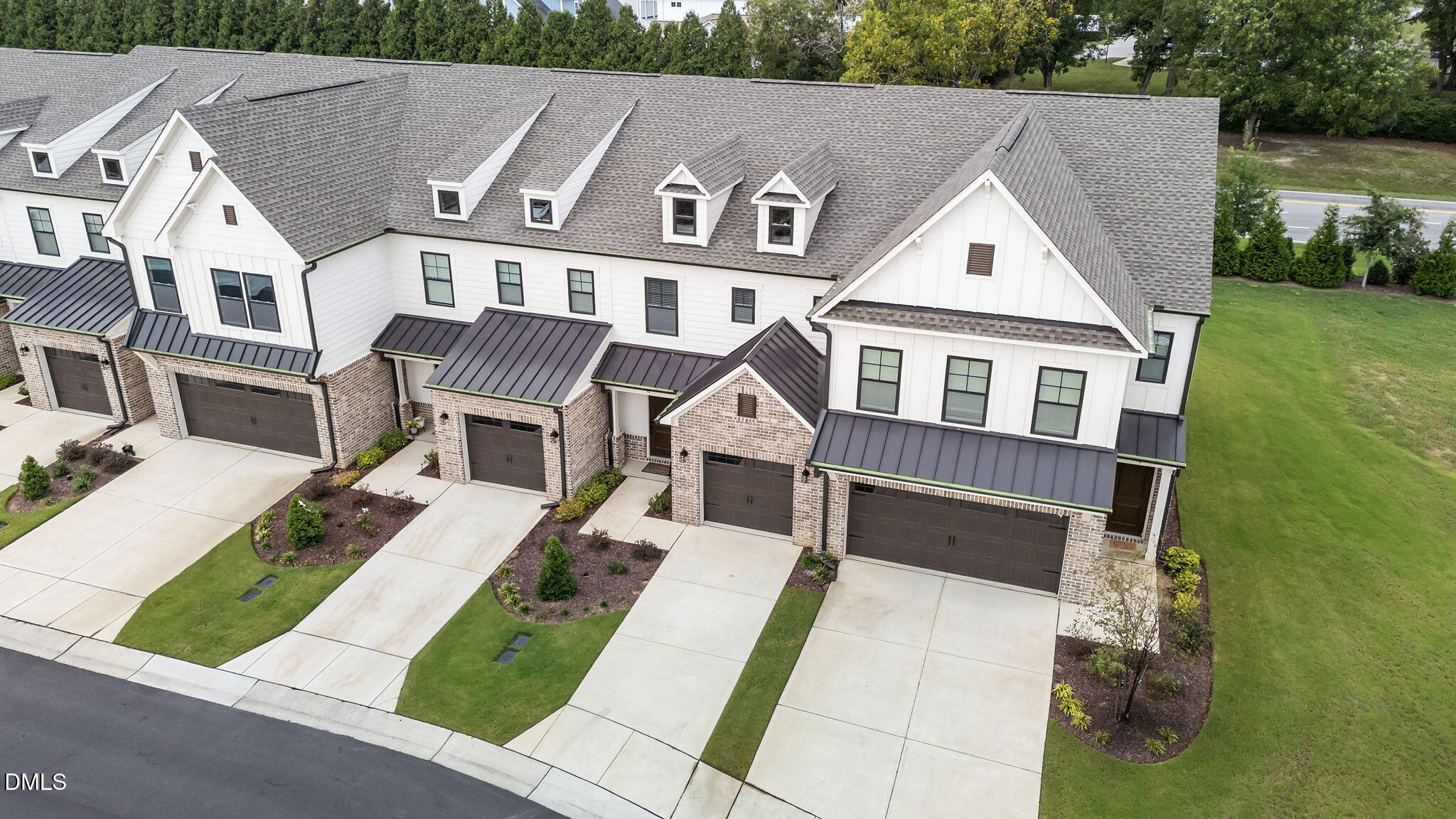 96 Periwinkle Place