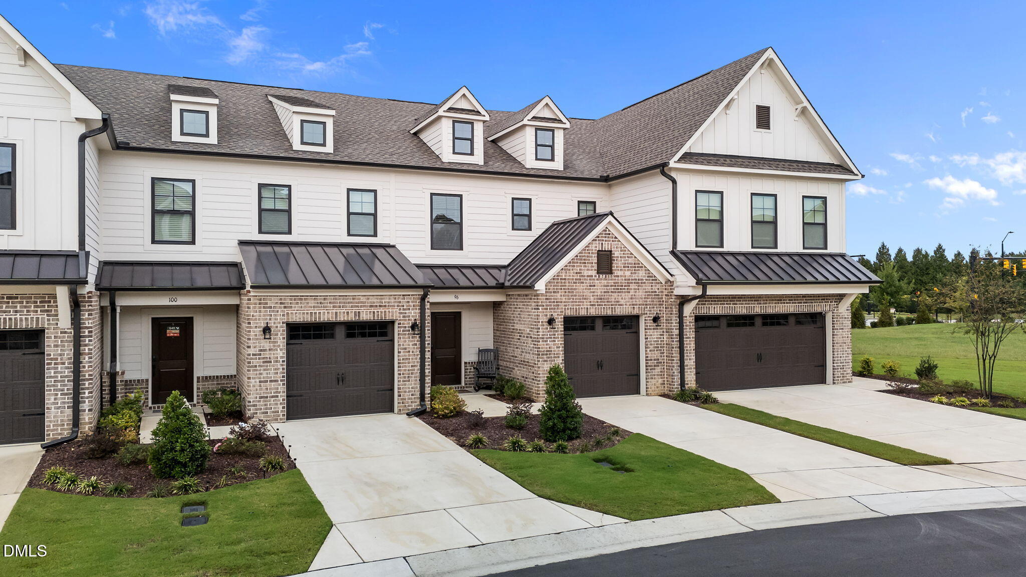 96 Periwinkle Place