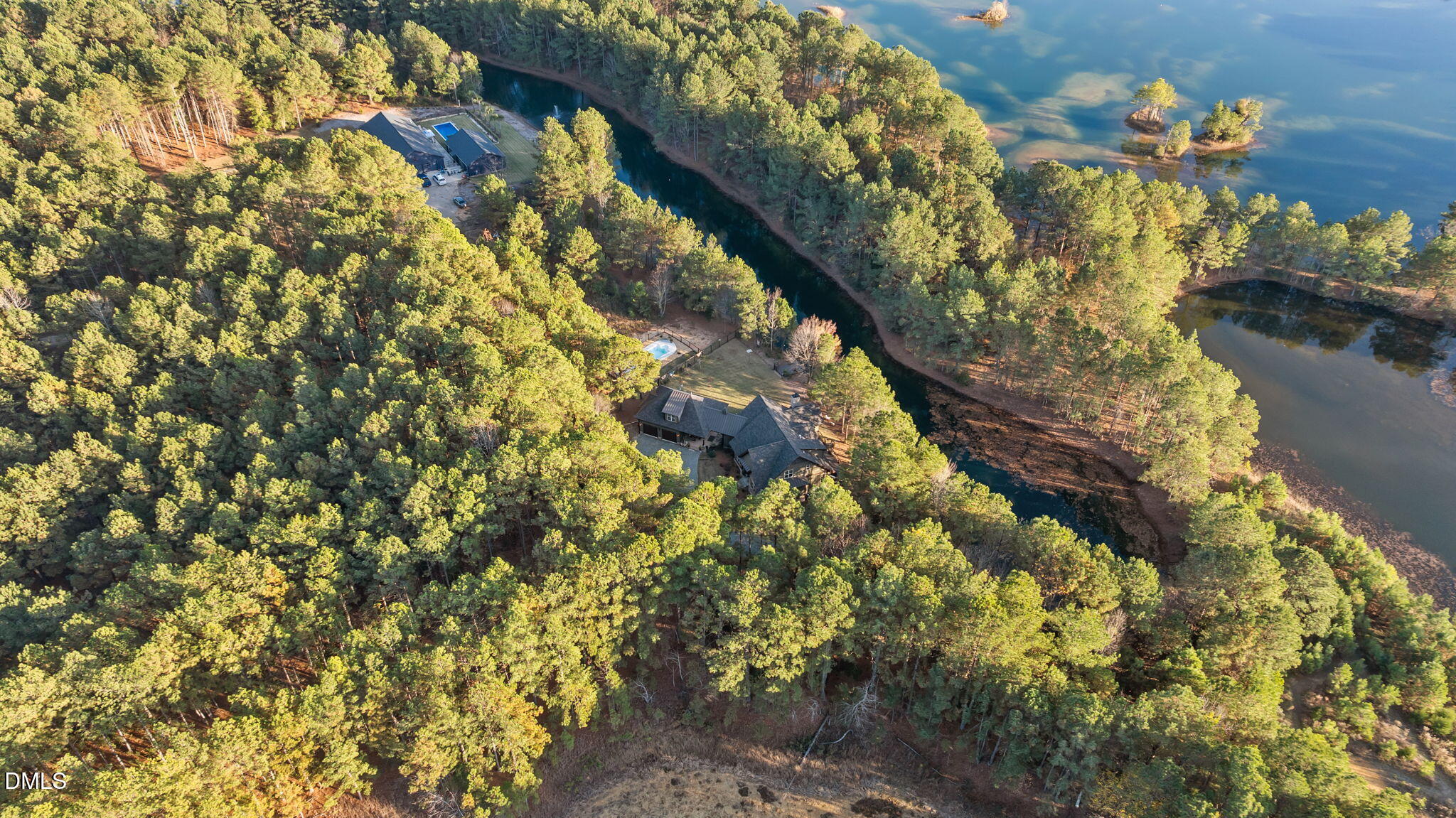 1008 Joe Collins Road