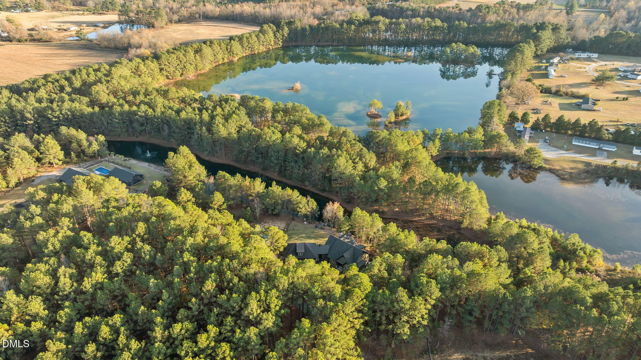 1008 Joe Collins Road